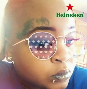 Meet your Posher, Meka